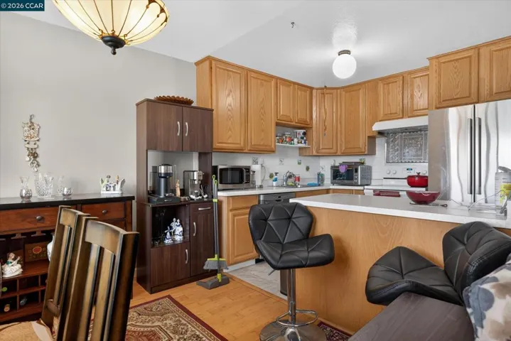 Kitchen/Dining