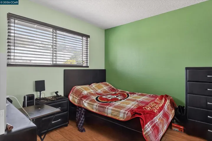 Upstairs Bedroom-2