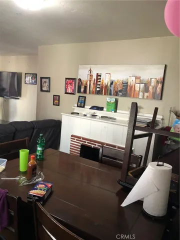 DINNING ROOM