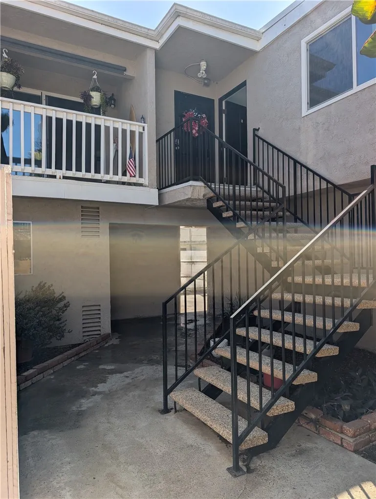 205 13th Street D, Huntington Beach, California 92648 — photo 4