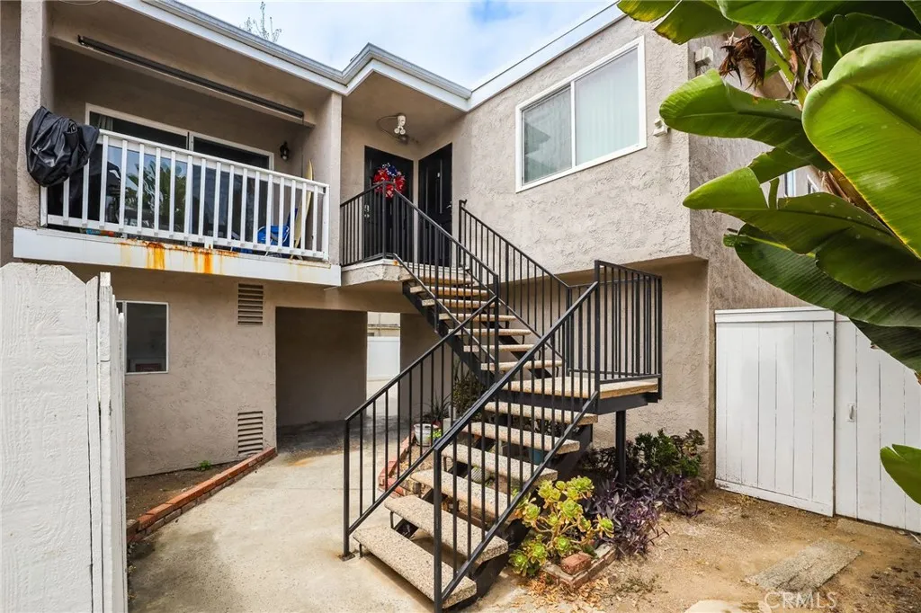 Front of Unit D