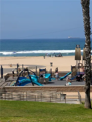 Huntington Beach playground just few block away