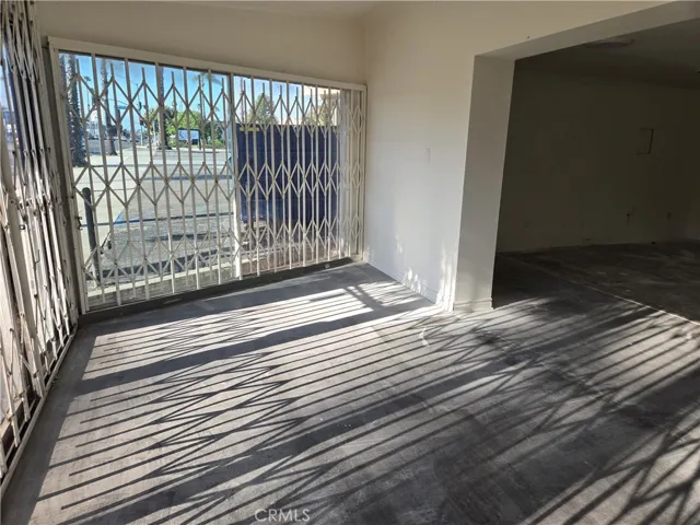 6682 Magnolia Avenue, Riverside, California 92506