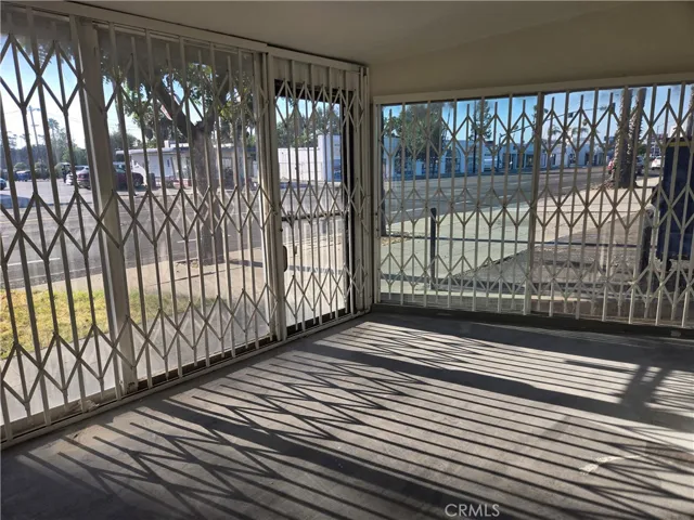 6682 Magnolia Avenue, Riverside, California 92506