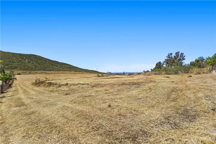 31750 Keller Road, Winchester, California 92596