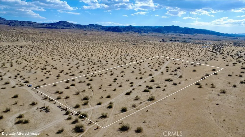 1234 Gianelli Road, Joshua Tree, California 92252