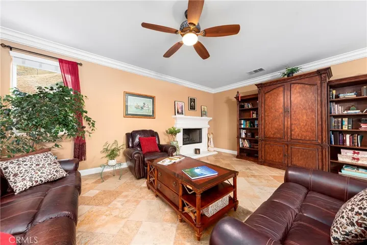29161 Harmony Way, Saugus, California 91390