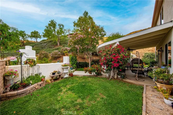 29161 Harmony Way, Saugus, California 91390