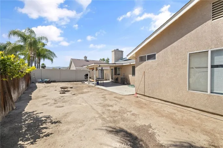 25076 Sansome, Hemet, California 92544
