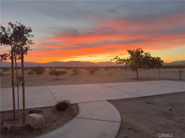 36749 Esaw, Lucerne Valley, California 92356