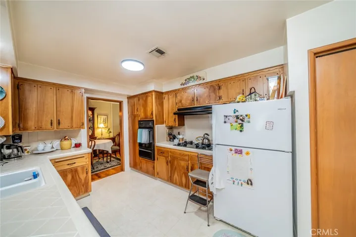 34986 Comberton, Yucaipa, California 92399