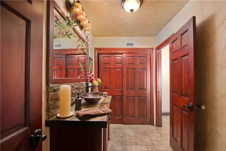 Bathroom 3 with a Closet