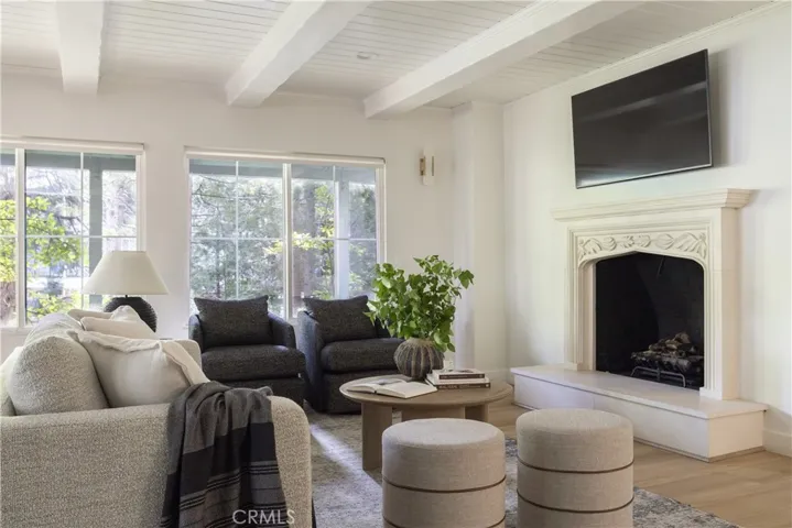 27643 West Shore Road 1, Lake Arrowhead, California 92352