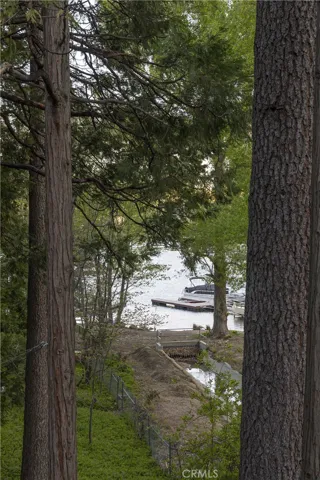 27643 West Shore Road 1, Lake Arrowhead, California 92352