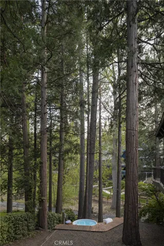 27643 West Shore Road 1, Lake Arrowhead, California 92352