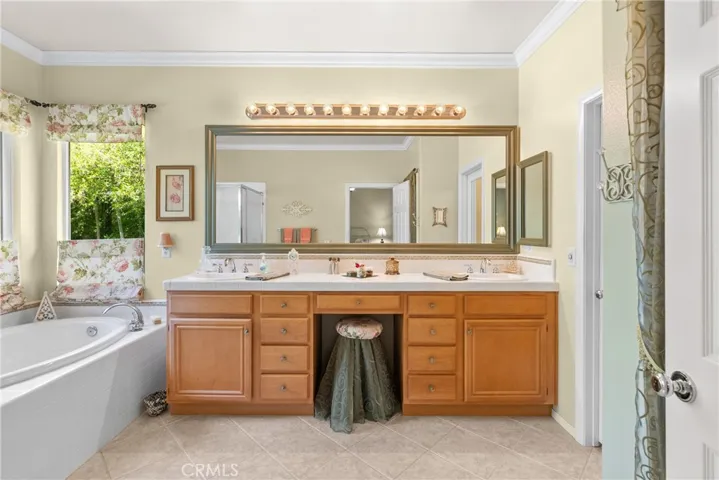 30127 Galbreth Court, Castaic, California 91384
