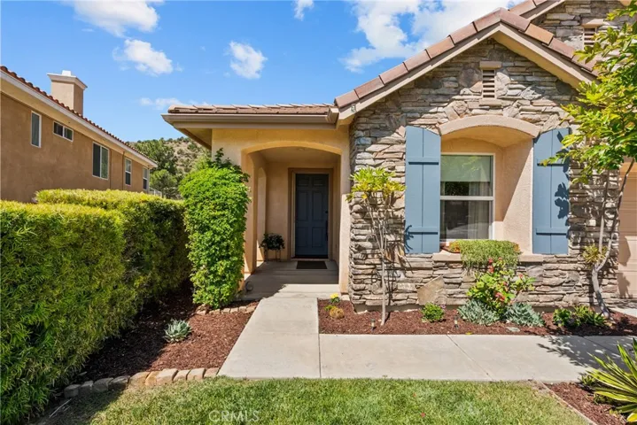30127 Galbreth Court, Castaic, California 91384