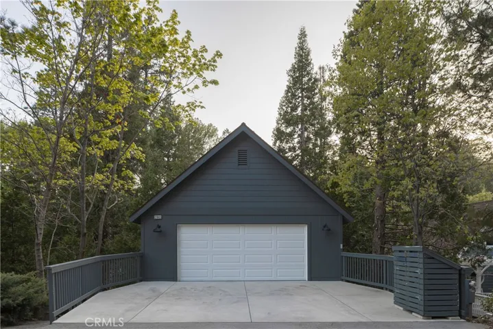 27643 West Shore Road 3, Lake Arrowhead, California 92352