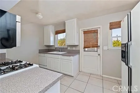 823 Filbert, Corona, California 92879