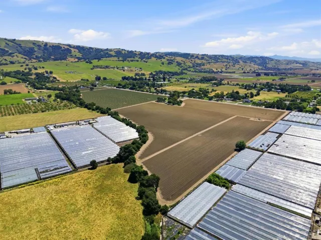 Leavesley Road, Gilroy, California 95020