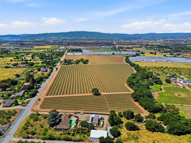 Leavesley Road, Gilroy, California 95020