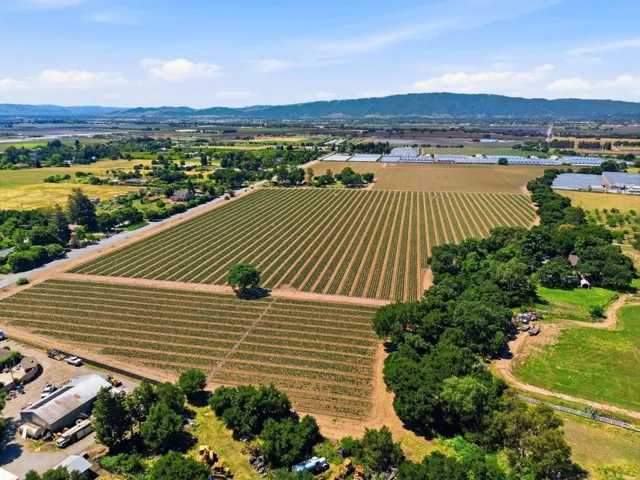 Leavesley Road, Gilroy, California 95020