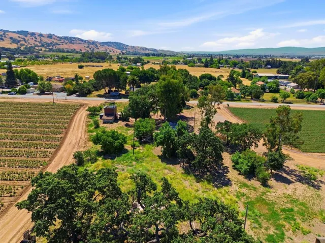 3115 Leavesley, Gilroy, California 95020