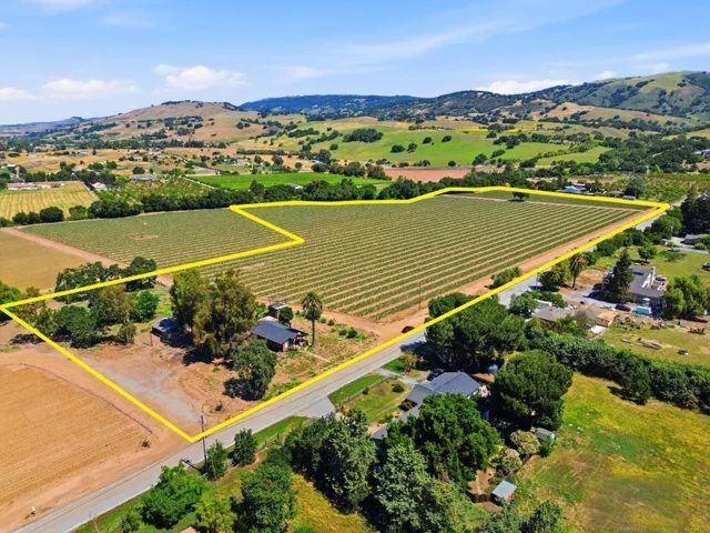 3115 Leavesley, Gilroy, California 95020