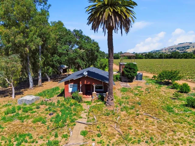 3115 Leavesley, Gilroy, California 95020