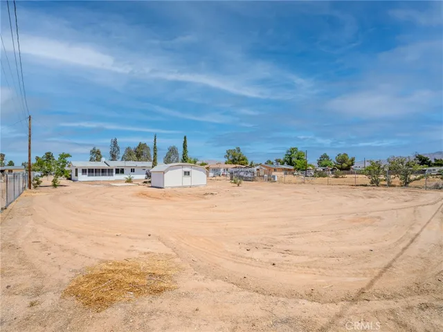 21865 Fox, Apple Valley, California 92307