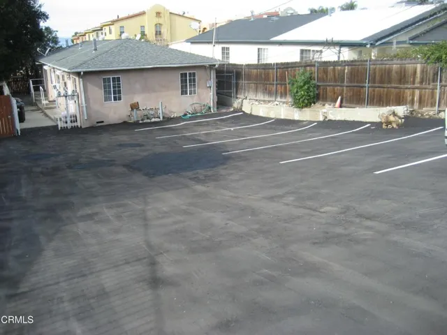 5 10145 Building