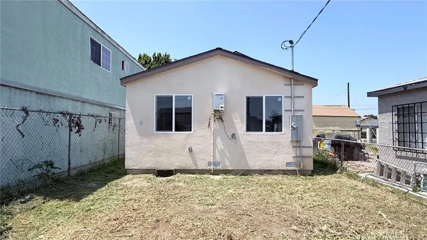 11154 Towne, Los Angeles, California 90061