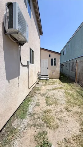 11154 Towne, Los Angeles, California 90061