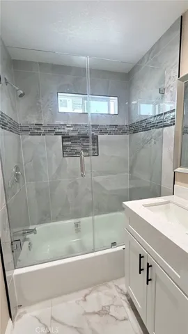 11154 Towne, Los Angeles, California 90061