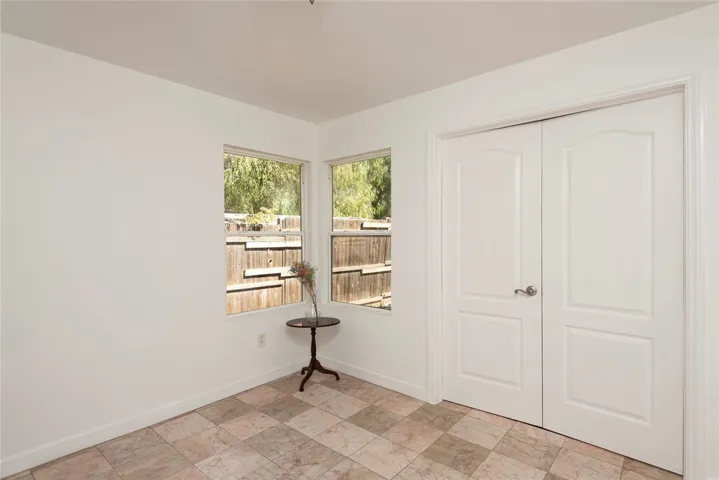 10416 Clybourn Avenue, Shadow Hills, California 91040
