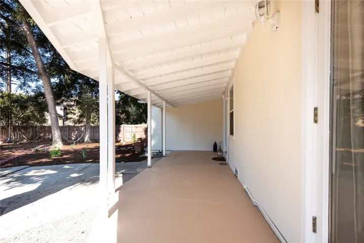 10416 Clybourn Avenue, Shadow Hills, California 91040
