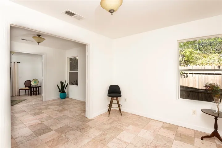 10416 Clybourn Avenue, Shadow Hills, California 91040