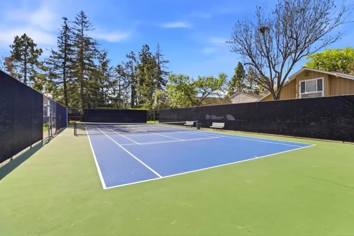 320 Pine Wood Lane, Los Gatos, California 95032
