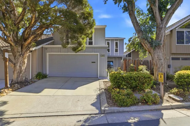 320 Pine Wood Lane, Los Gatos, California 95032
