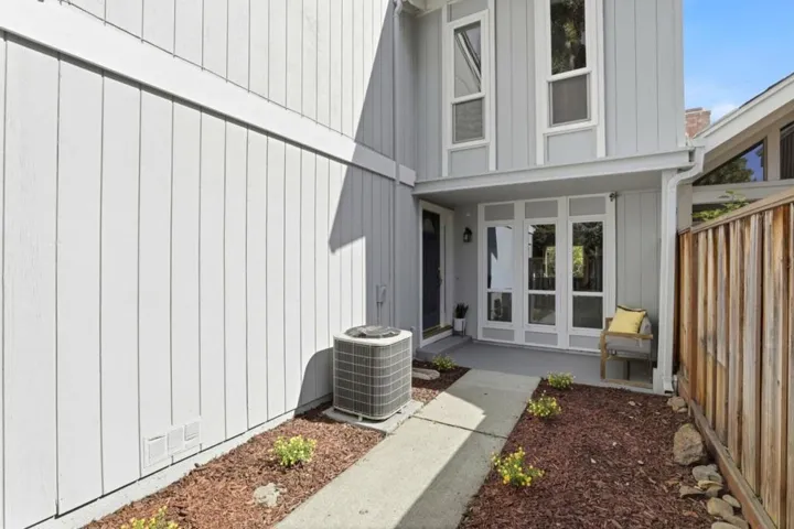 320 Pine Wood Lane, Los Gatos, California 95032