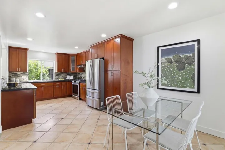 320 Pine Wood Lane, Los Gatos, California 95032