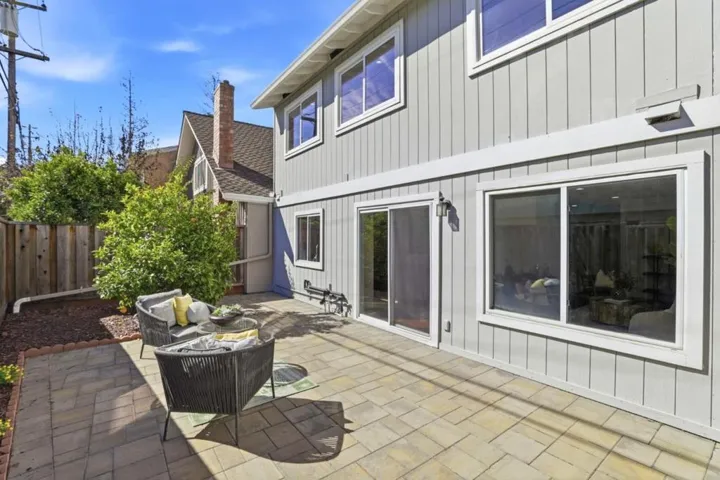 320 Pine Wood Lane, Los Gatos, California 95032