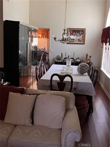 Formal Dining