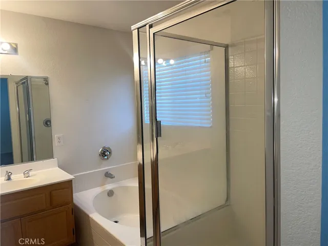 13533 Princeton Drive, Victorville, California 92392