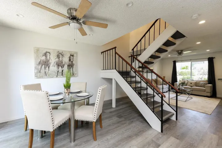 10661 King Phillip, Santee, California 92071