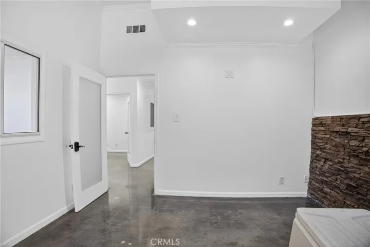 14521 Arminta, Panorama City, California 91402