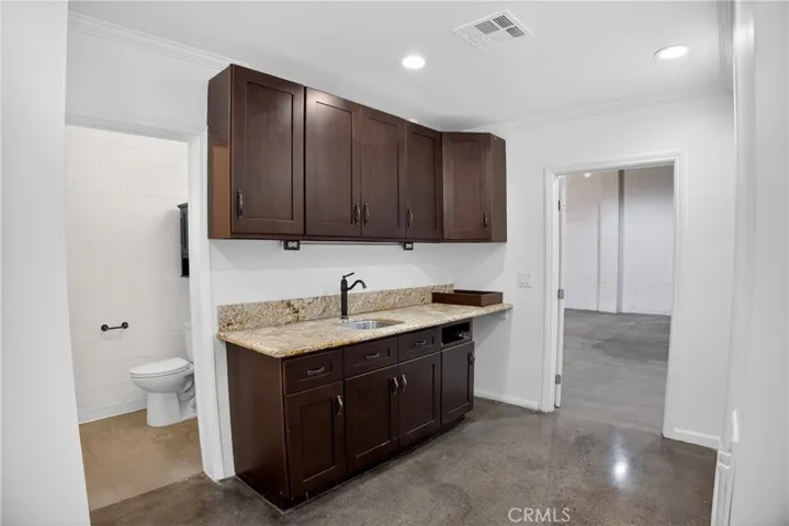 BREAK ROOM