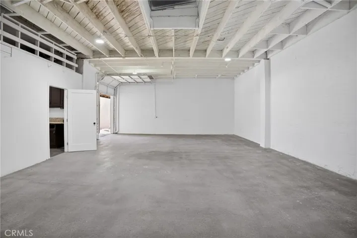 SUPER CLEAN AREA