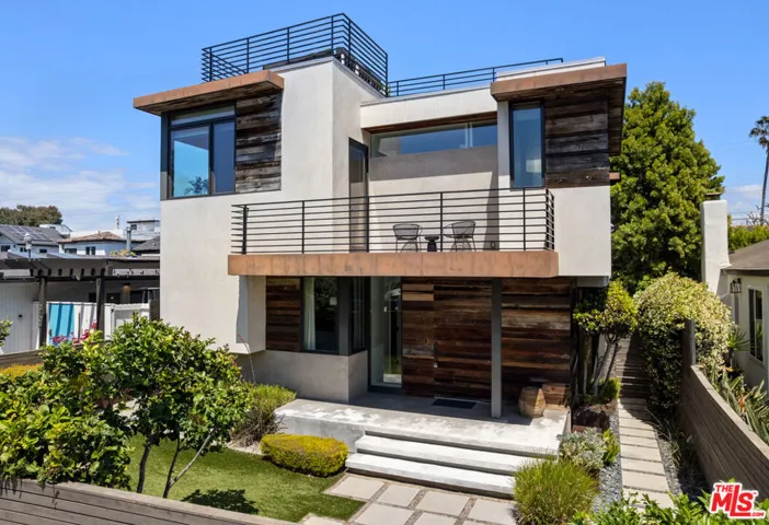 3108 Yale Avenue, Marina Del Rey, California 90292