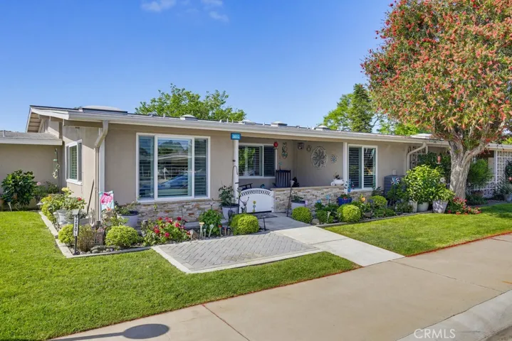 M7-161l Northwood Road, Seal Beach, California 90740